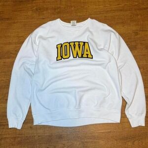 ComfortWash Hanes Iowa Hawkeyes Crewneck Sweatshirt White Mens Large NCAA